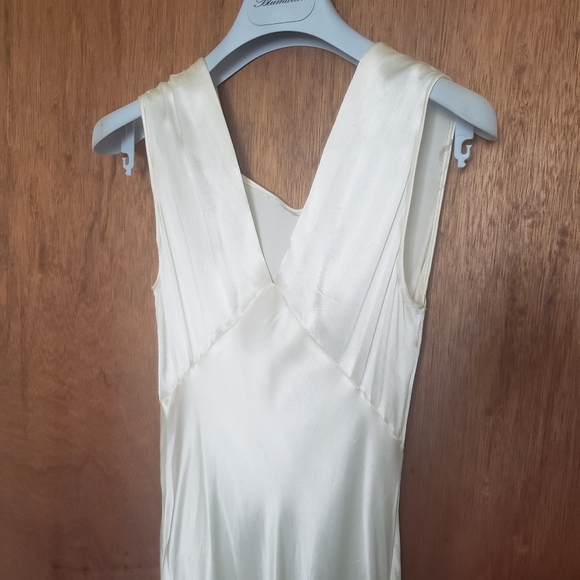 Vintage Slip - Picture 3 of 3